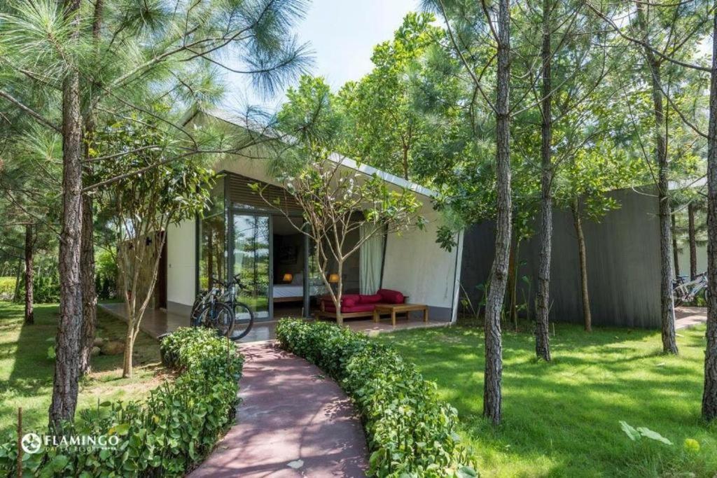 Flamingo Dai Lai Resort - By Bay Luxury Vinh Yen Екстер'єр фото